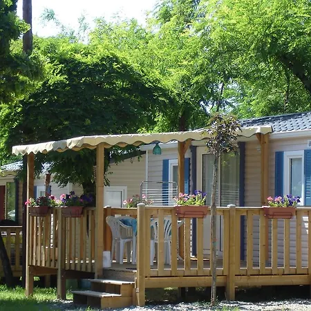 Camping Le Grillou Rosières
